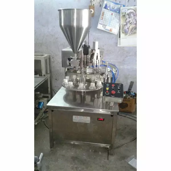 Semi Automatic Tube Filling Machine 2 Semi Automatic Tube Filling Machine