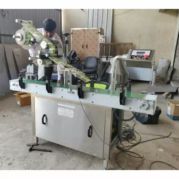 Horizontal Sticker Labelling Machine 2 Horizontal Sticker Labelling Machine