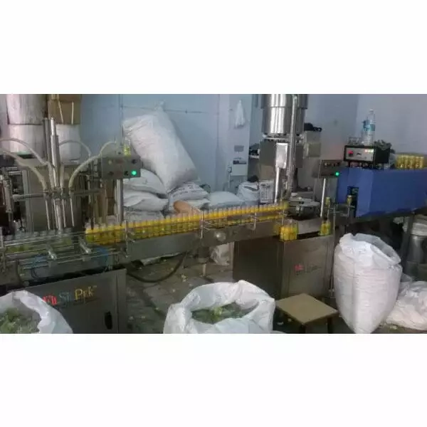 Automatic Juice Filling Machine 2 Automatic Juice Filling Machine